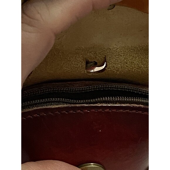 Hand Made Embossed Leather Brown Dog Coin Purse Bull Dog Lover Bone Wristlet - Picture 8 of 16